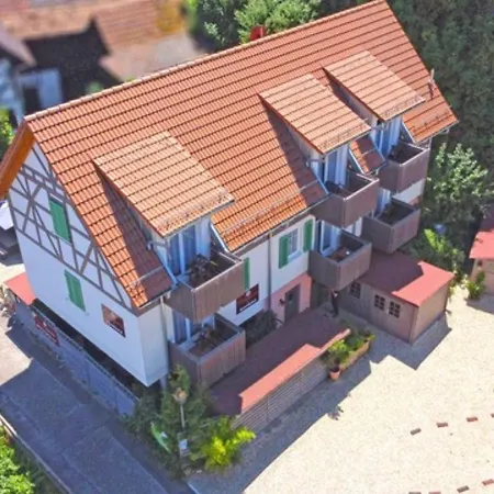 Schusterjunge Haus 3*