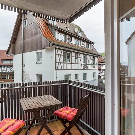 Schusterjunge Haus 3*